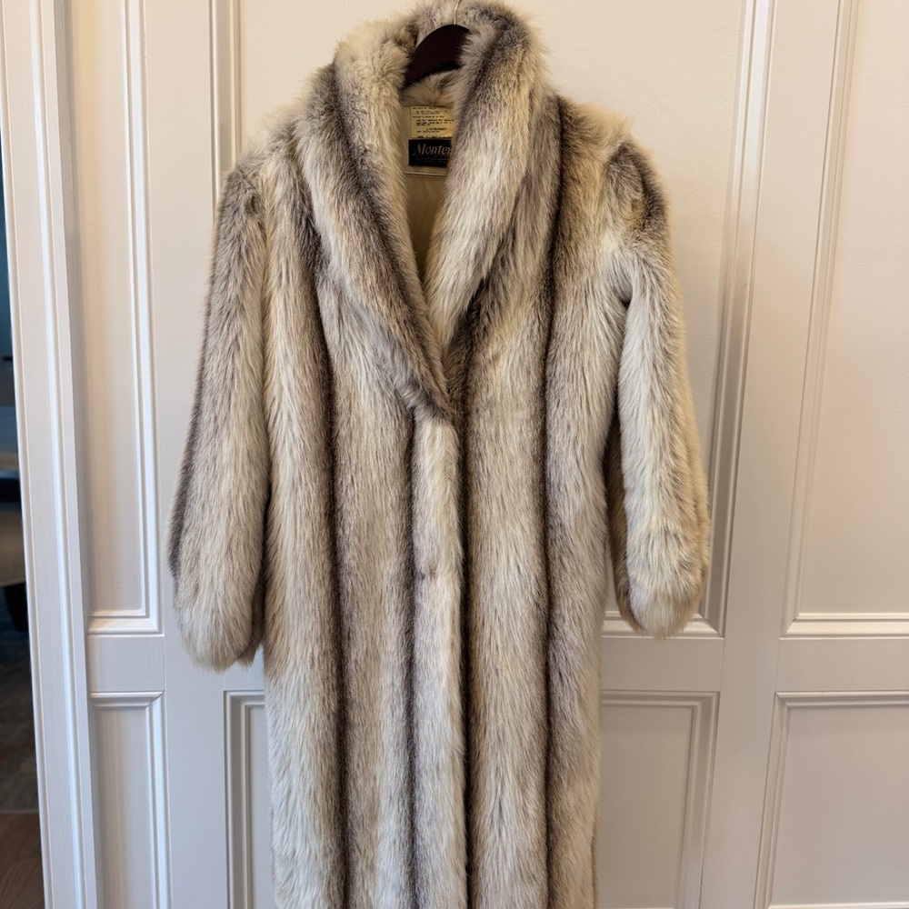 Elegant Cream Teddy Jacket